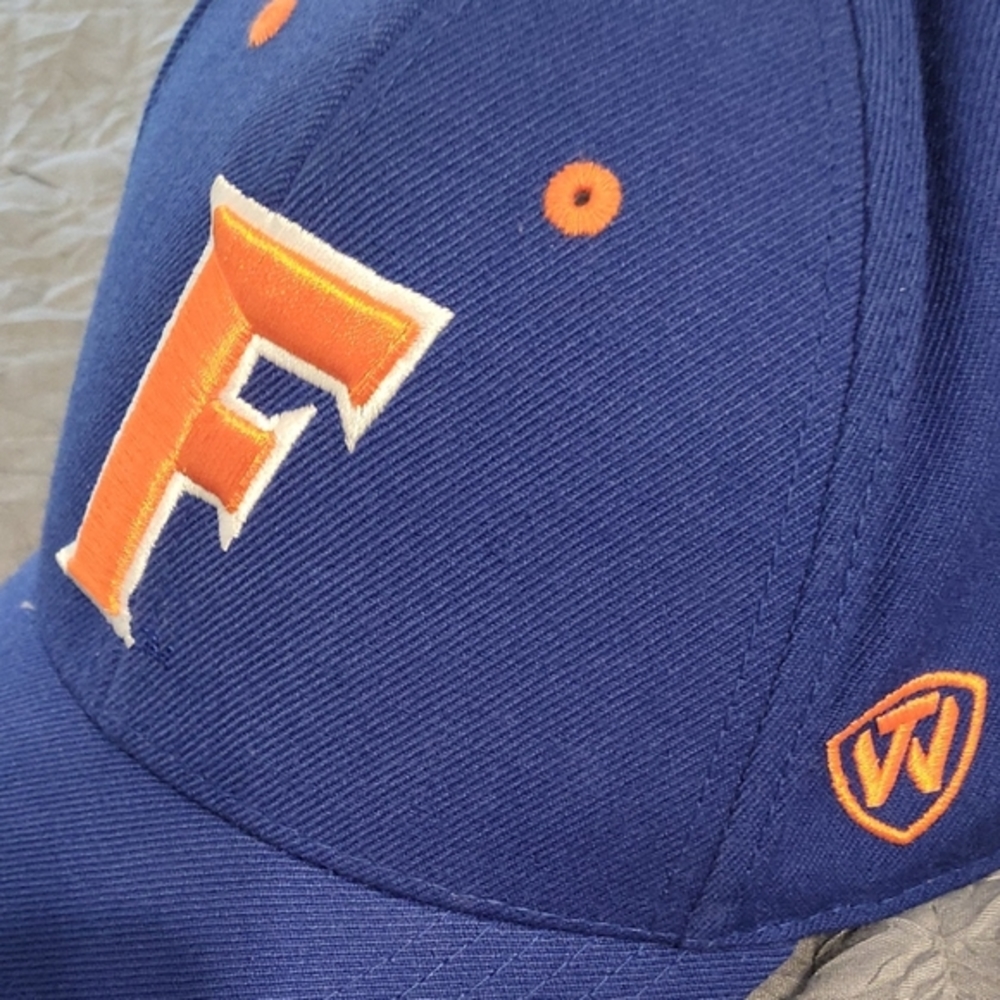 Florida Gators Baseball Cap  Size 7 7/8 Blue Stretch Fit Adult Top Of The World‎ - Picture 2 of 5